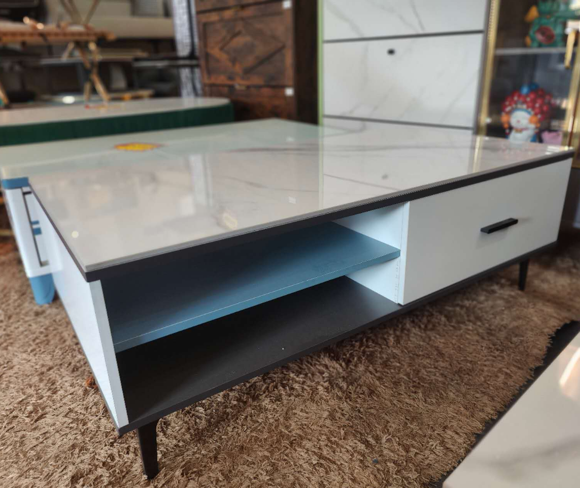 table basse en pierre ultralégère de style italien, design nordique